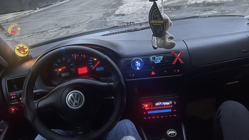 Голф 4 1.8Т на ЧАСТИ