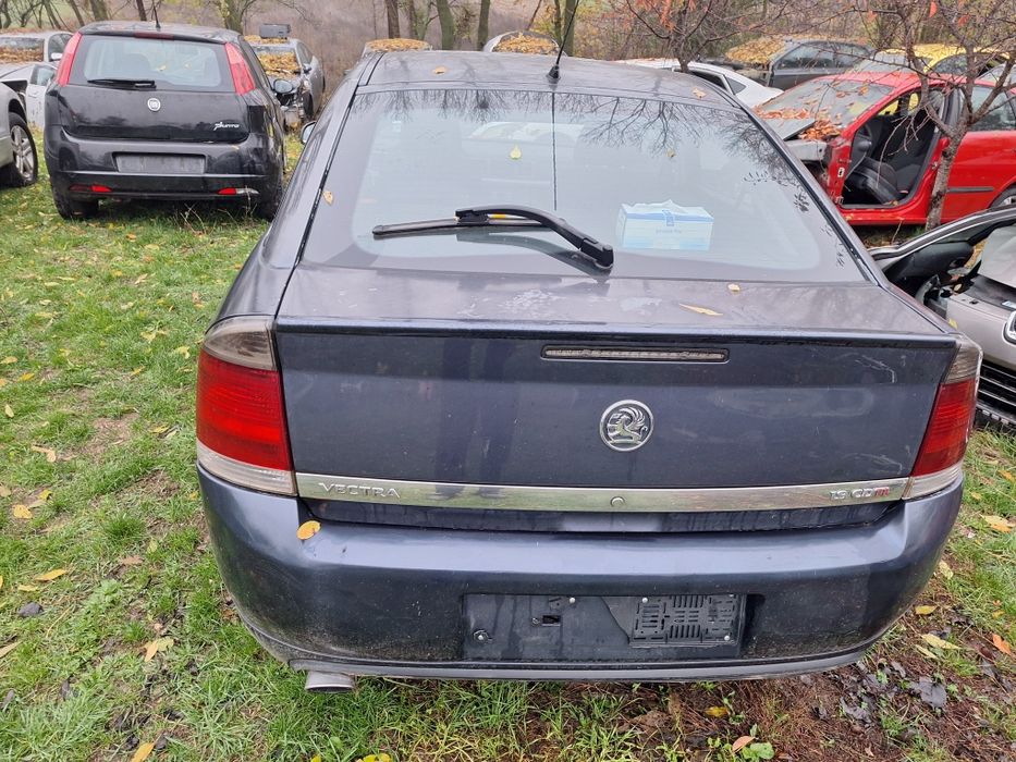 Dezmembrari Opel Vectra C hatchback 1.9 diesel an 2008