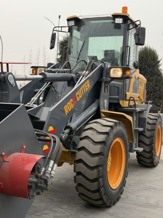 Дизельный погрузчик бетона сместитель