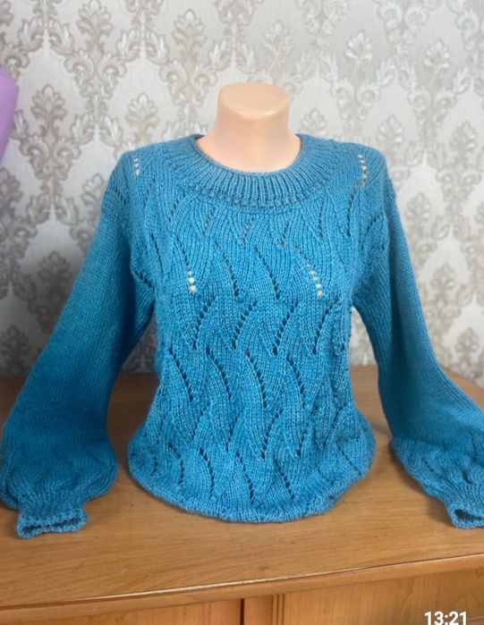 Кофта ручной работы,шили,пинетки