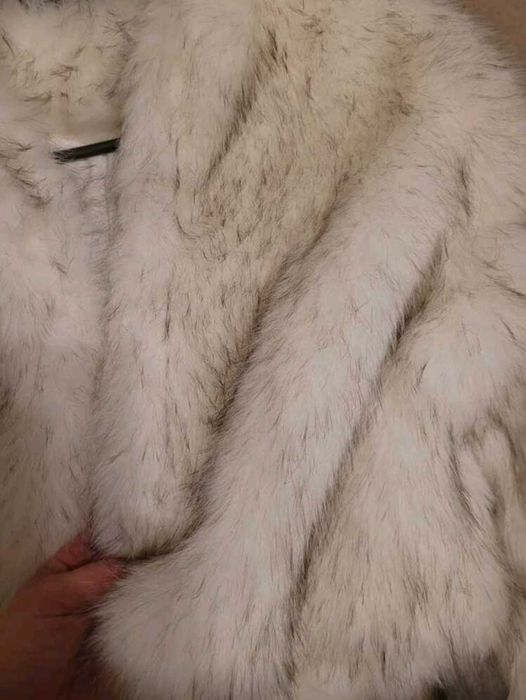 Haina din blana artificiala