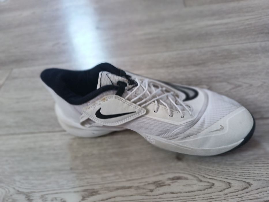 Nike precision 7 easyon