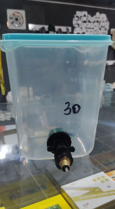 Поилка ниппель кормушка для животных