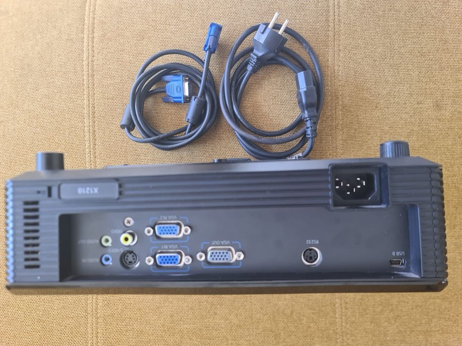 Proiector ACER X1210