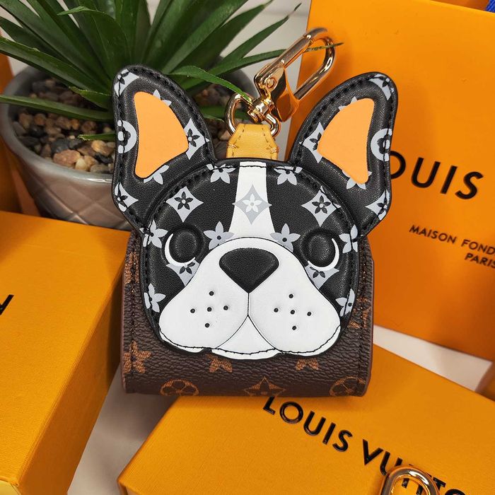 Louis Vuitton Ключодържател - (LV Keychain)