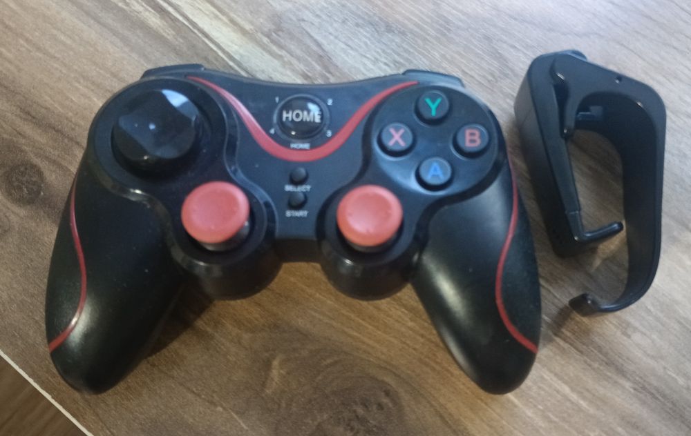 Игровой джойстик