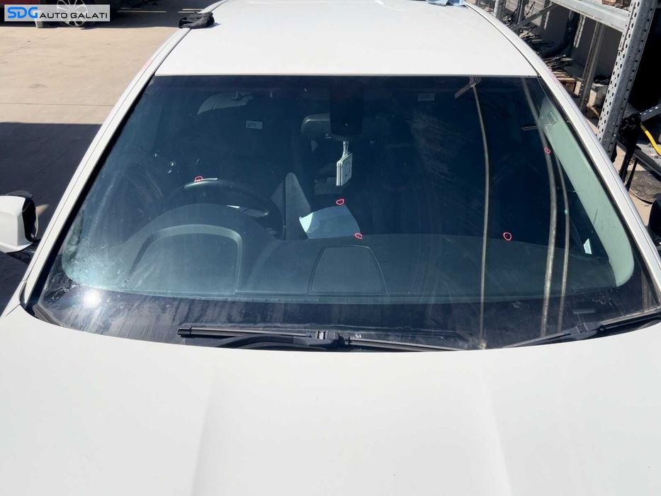Parbriz Geam Sticla Model cu Senzor Ploaie BMW Seria 5 F10 F11 2009 - 2017 (imperfectiuni) [Q6605]