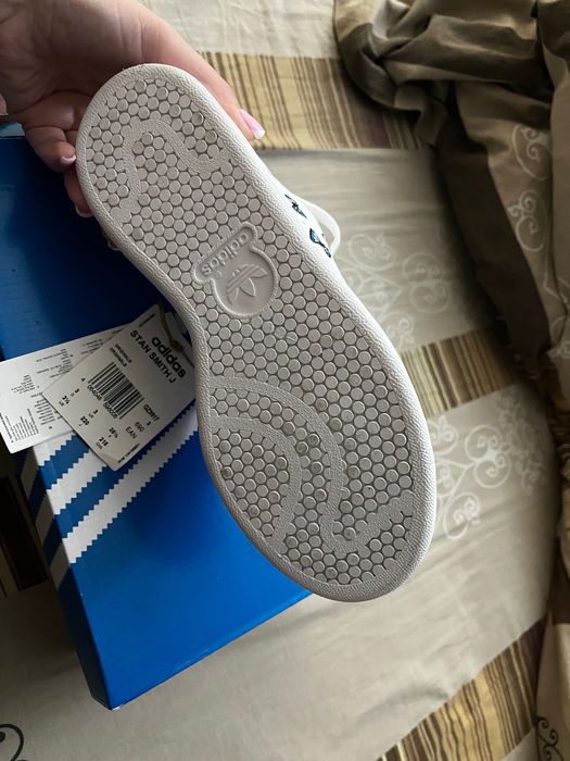 Обувки Adidas Stan Smith J