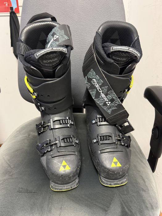 Clapari ski fischer vacuum full fit 130 27,50