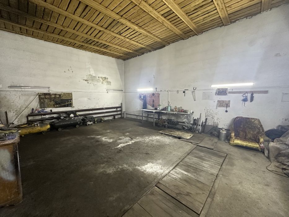 Продам бокс звоните