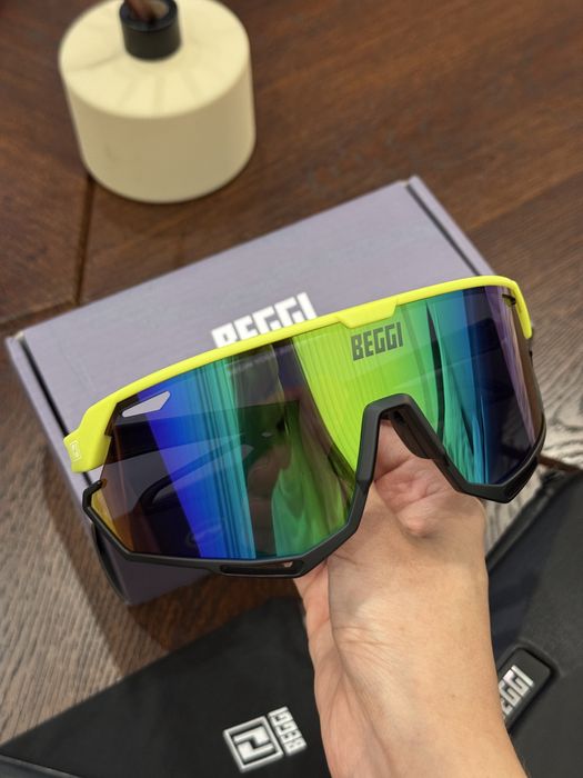 Беговые очки BEGGI