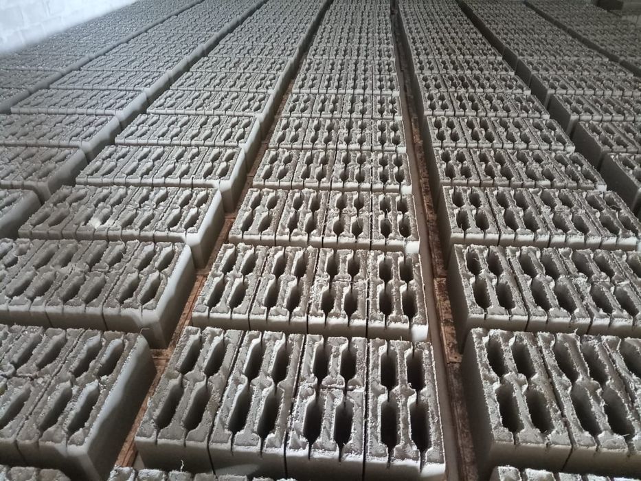 Пескоблоки.