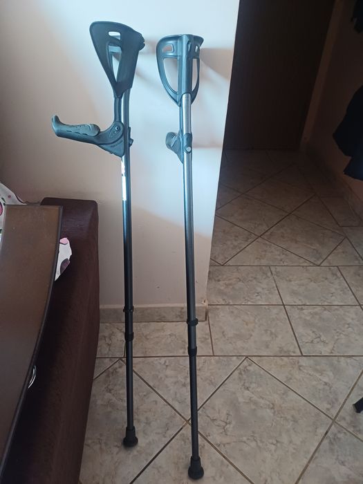 Cârje de vanzare 150ron