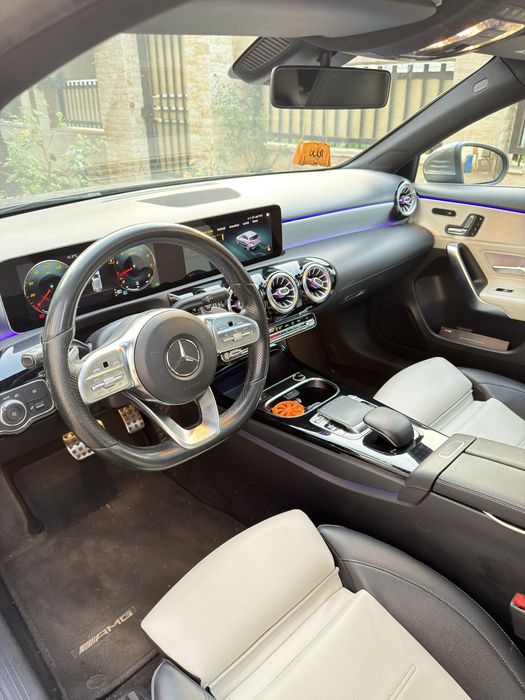 Mercedes A250 / AMG / 2.0 224CP / EXTRA FULL