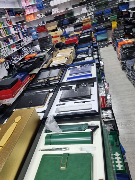 Kanstovar vs blaknot optom