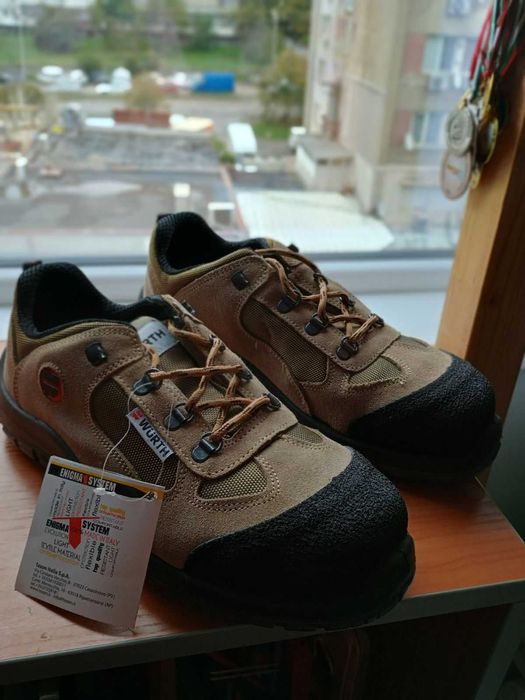 Защитни обувки Atlas S1P