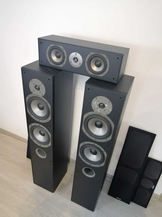 Set Boxe AKAI 3.0