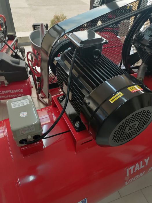 Компресор за въздух НОВ 500 ЛИТРА