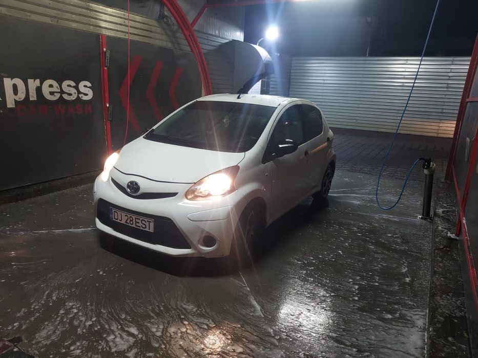 TOYOTA Aygo 2012 — imagine 2