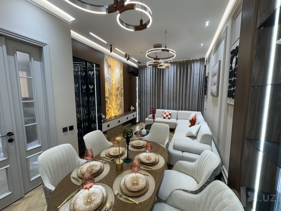Business class Regnum Plaza 4 ком