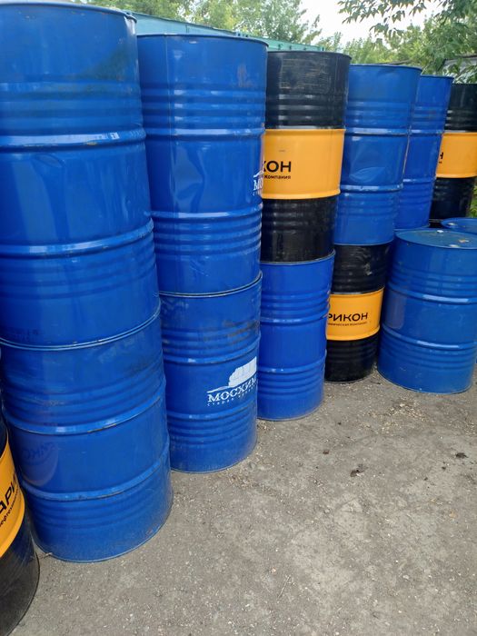 Бочки продам 200литр