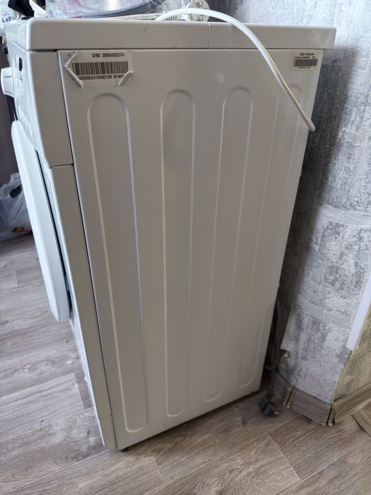 Продам стиральную машину