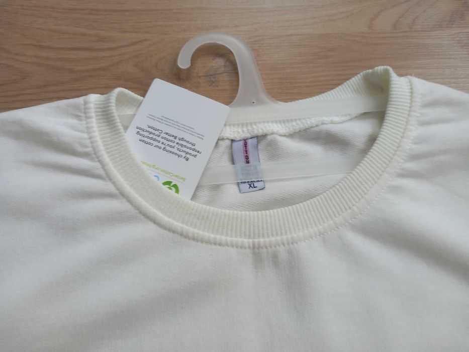 Нови спортни дамски блузи