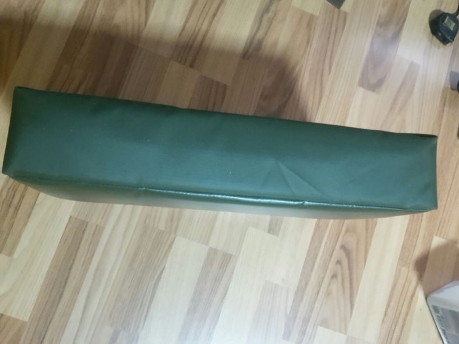 Pernă box de perete