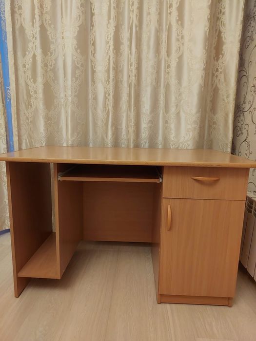 Продам кресло кожаное
