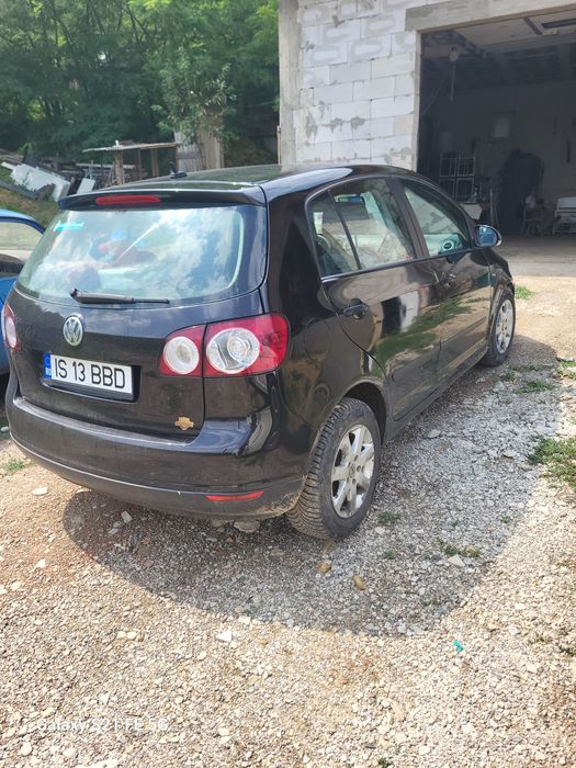 Vand golf 5 plus  2005