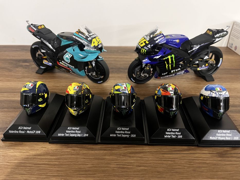 Minichamps 1:12 Valentino Rossi 1:8