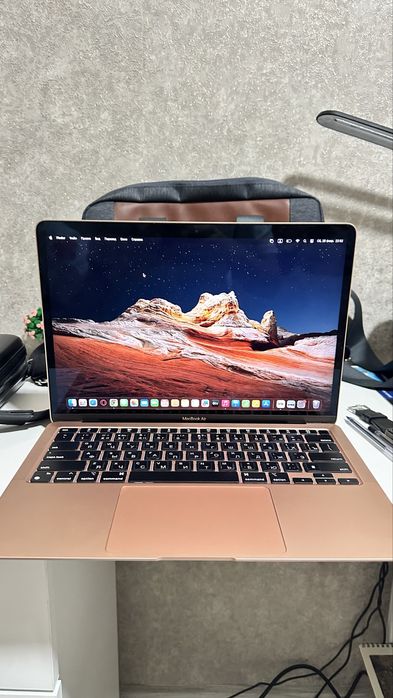 MacBook Air 13. СРОЧНОООО!
