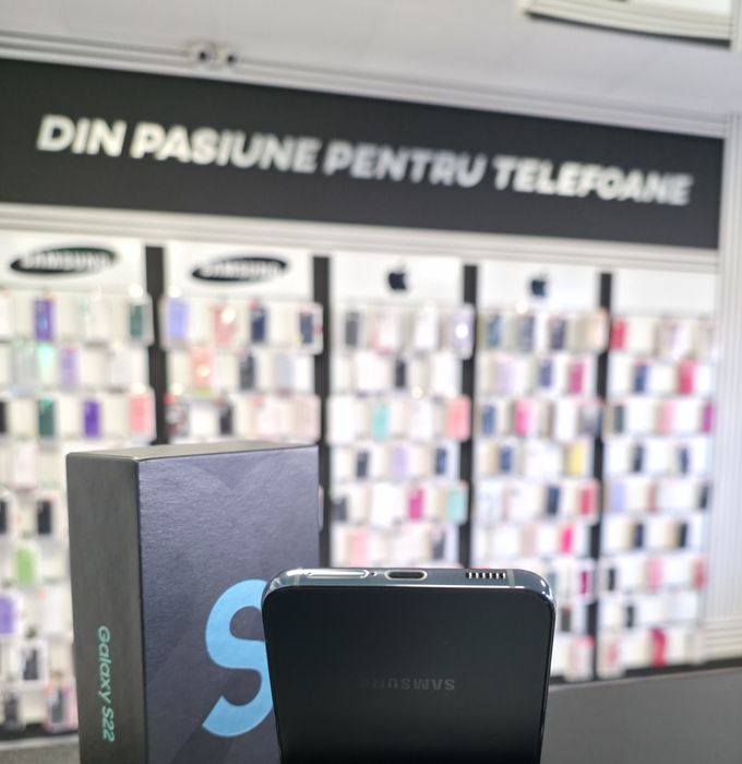 Samsung S22 / Green / DeluxGSM