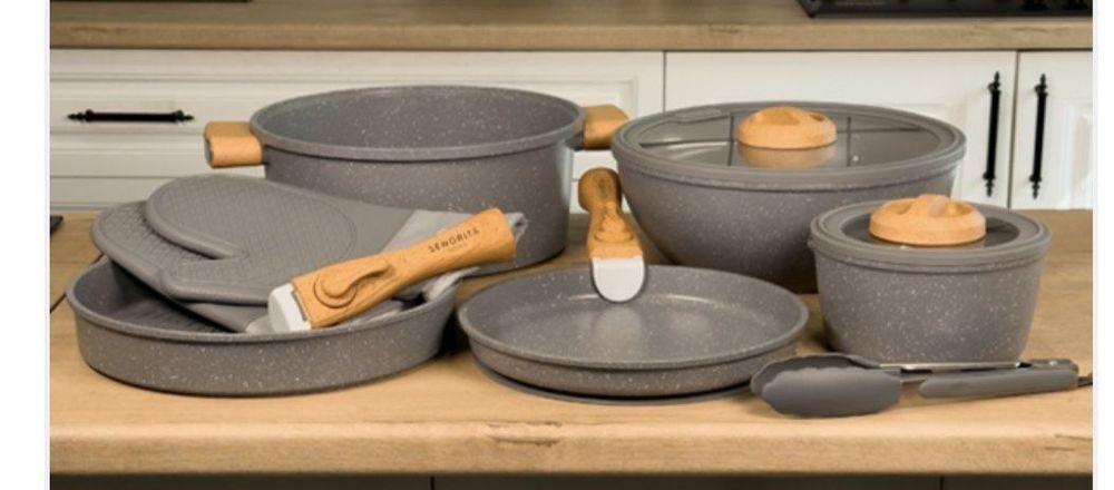 Продам кухонный набор