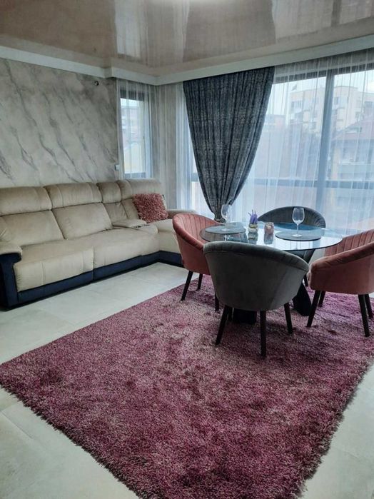 Продава се Двустаен апартамент в Пловдив, Младежки Хълм - 76 кв.м за 1242 €/кв.м - Снимка #1