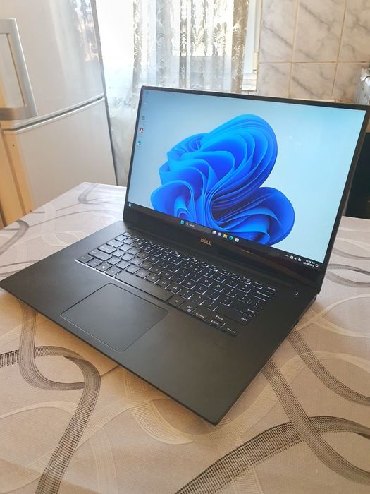 Dell XPS Gaming,Ecran15"4k"Touch-screen"Cpu i5,Ram16gb ddr4,SSD,Nvidia