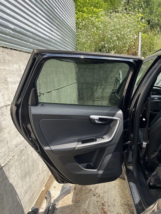 Usa completa stanga spate Volvo XC60 D6 2008-2013