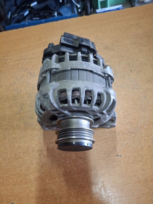 Alternator Dacia LOGAN 2  MCV 2  Sandero 2 1.2 16V 90A