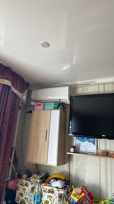 Продам 1 комн КВ район Черемушки.