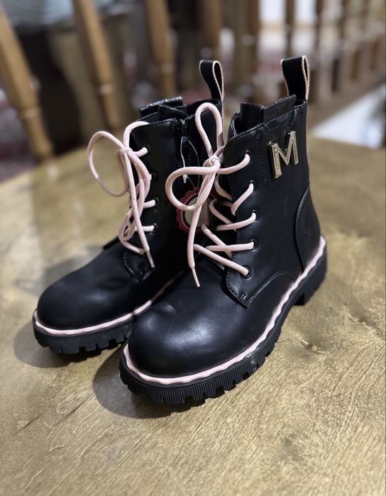 Ботинки детские новые