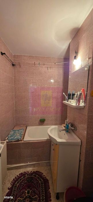 Apartament cu 2 camere de vânzare în Azuga – vedere spre munte