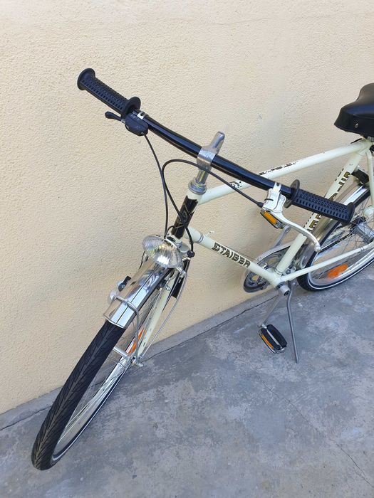 Bicicleta veche Staiger