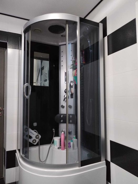 Vand cabina de dus cu cada