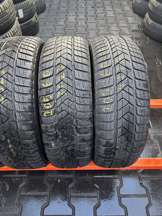 Anvelope Iarna 205/60/16 Pirelli SottoZero 3 205 60 16 R16