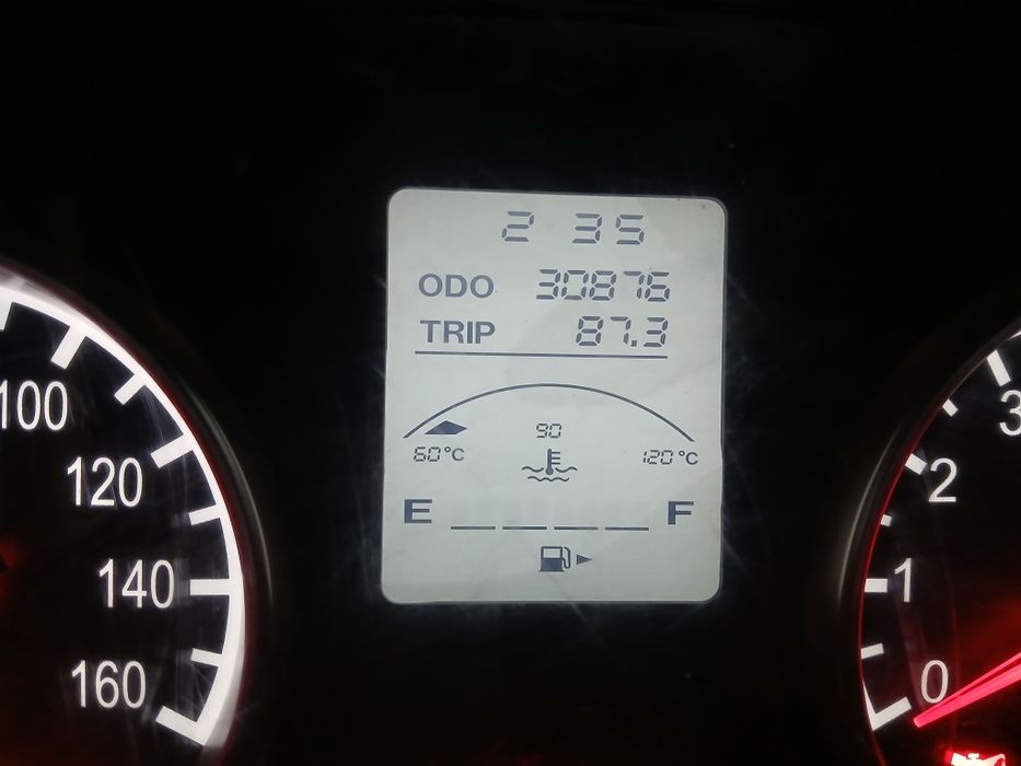 Yengi yuk moshina Shineray T 30 ogʻir yuk ko‘tarmagan metan tent kzuf