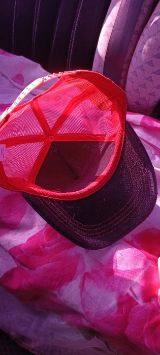 Продаю кепка бейсболка