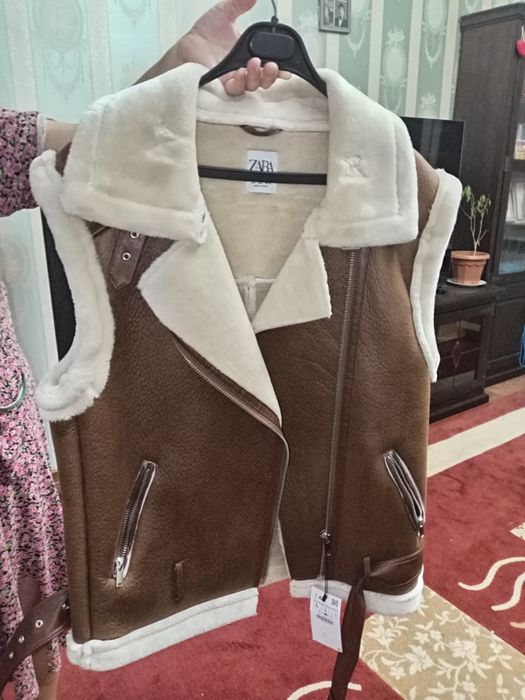 Кожанка Zara новая