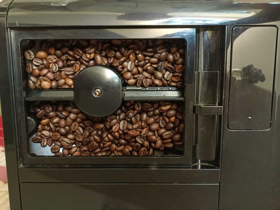 Expresor automat Melita barista