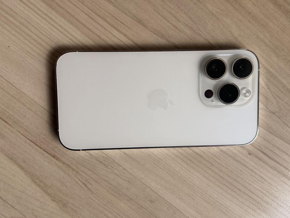 iPhone 14 Pro – 256 GB — Baterie 100% viata