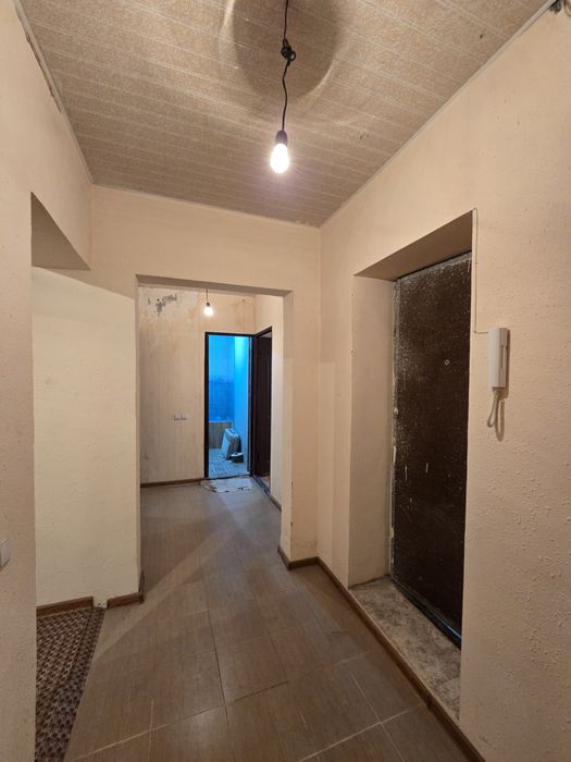 Продаётся квартира 77 М² Куйлюк-4, 1й этаж